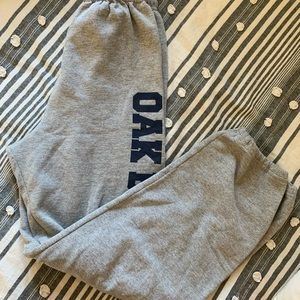 Oak bluffs sweatpants